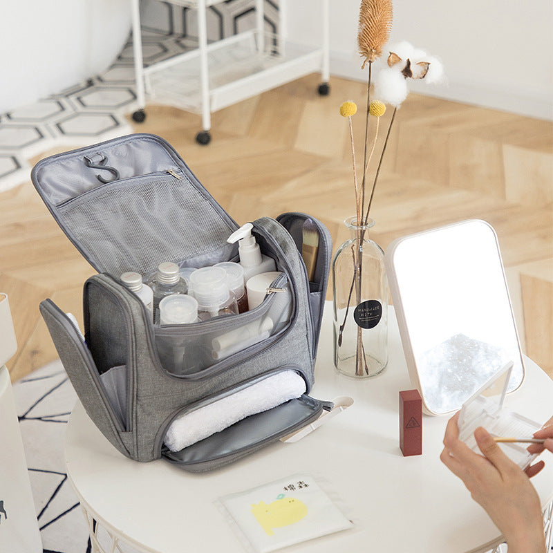 Portable Travel Storage Bag Can Be Hung On Business Trip